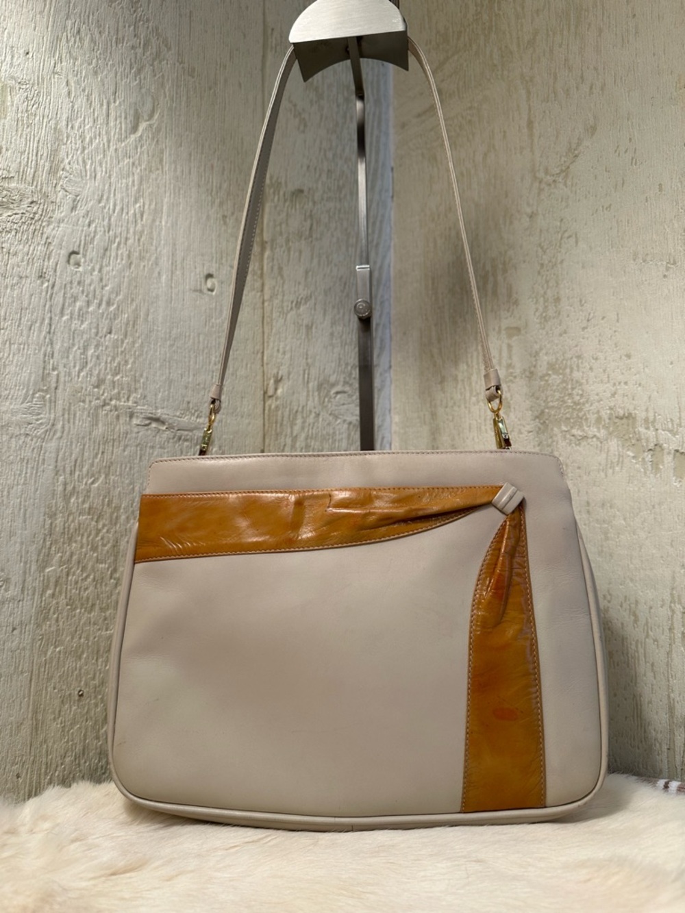 Salvatore Ferragamo Vintage Creme’ & Caramel Ribbon Shoulder Bag